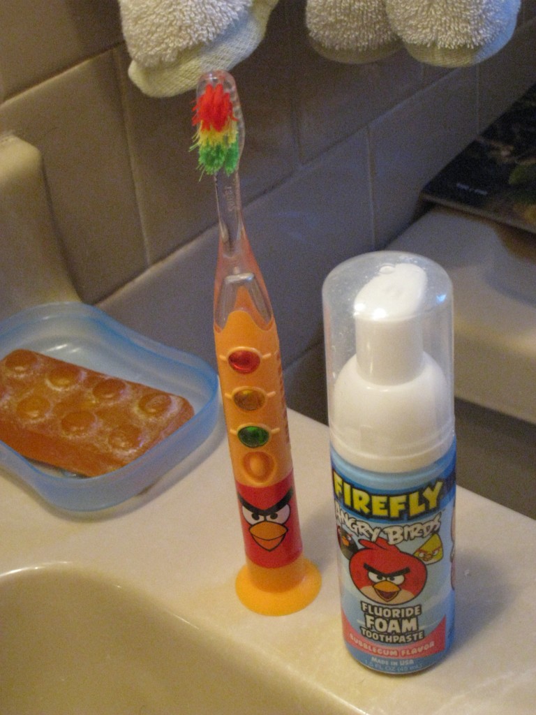 kids toothpaste